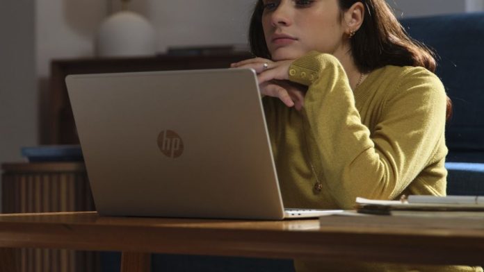 HP OmniBook 5 Series AI PCs With Snapdragon X Series Chipsets Launched: Price, Specifications