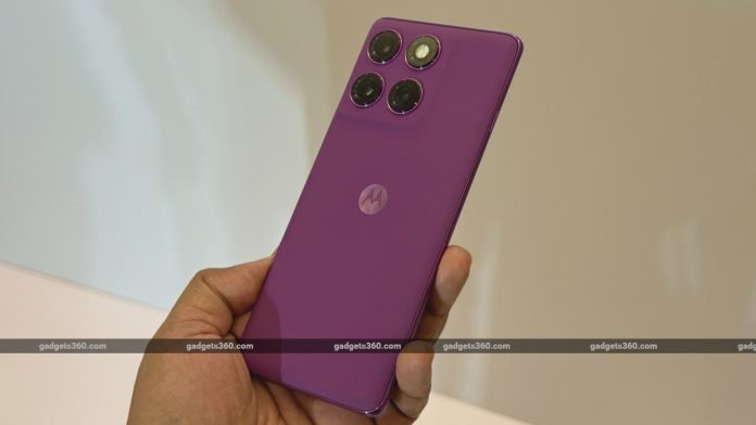 motorola edge 60 pro main big gadgets 360 