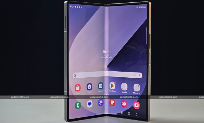 Samsung Galaxy Z Fold 7, Galaxy Z Flip 7 Said to Get New Gemini Live Features, Upgrades